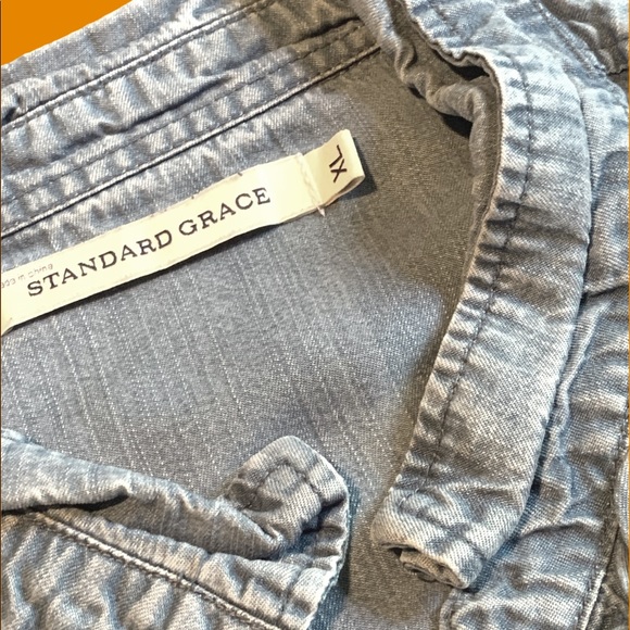 denim button up shirt - size xl - Picture 2 of 2